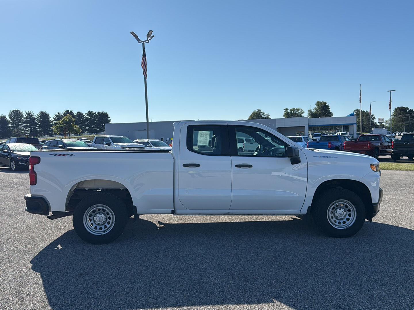 2021 Chevrolet Silverado 1500 Work Truck photo 4