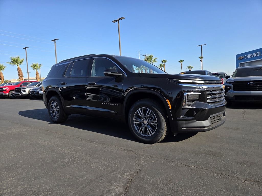 2026 Chevrolet Traverse LT's photo