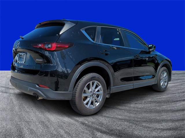 2022 Mazda CX-5 2.5 S Preferred photo 3