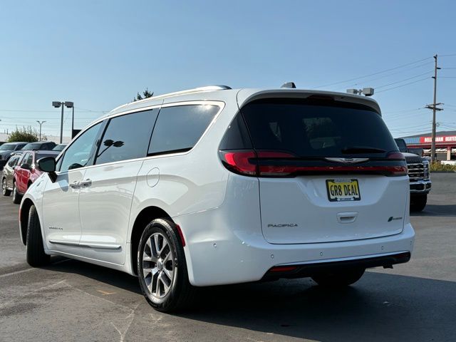 2023 Chrysler Pacifica Hybrid Pinnacle photo 10