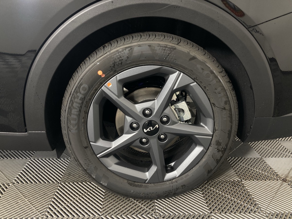 2025 Kia K4 LXS photo 13