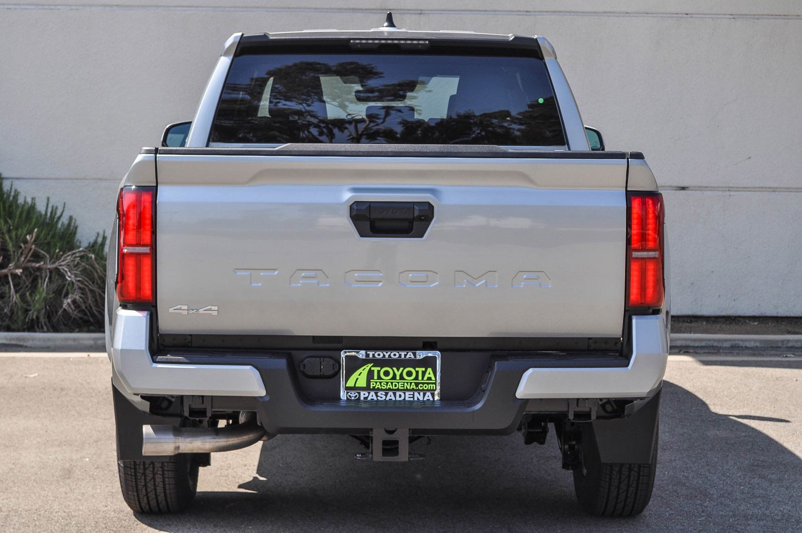 2024 Toyota Tacoma SR5 4x4 photo 6