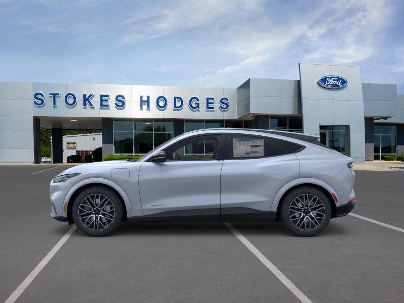 2025 Ford Mustang Mach-E Premium photo 3