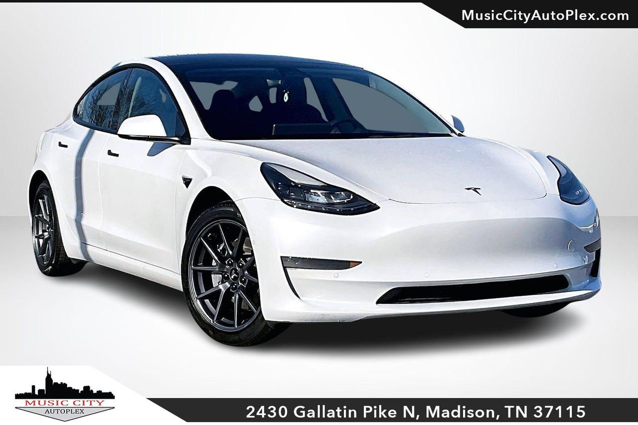 2022 Tesla Model 3 Rear-Wheel Drive's photo