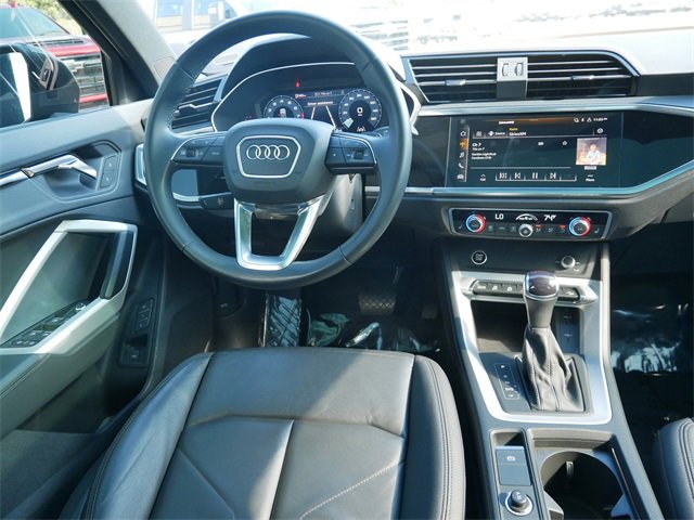 2023 Audi Q3 S line Premium photo 17