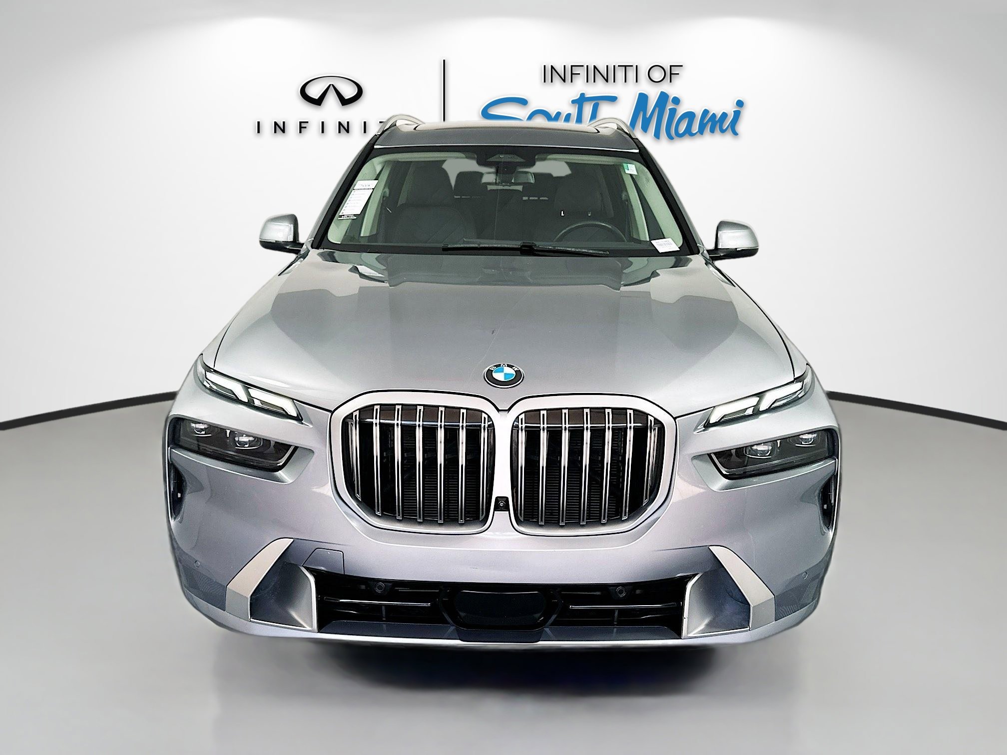 2024 Bmw X7 xDrive40i photo 2