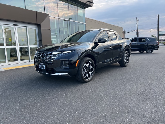 2024 Hyundai Santa Cruz Limited photo 2