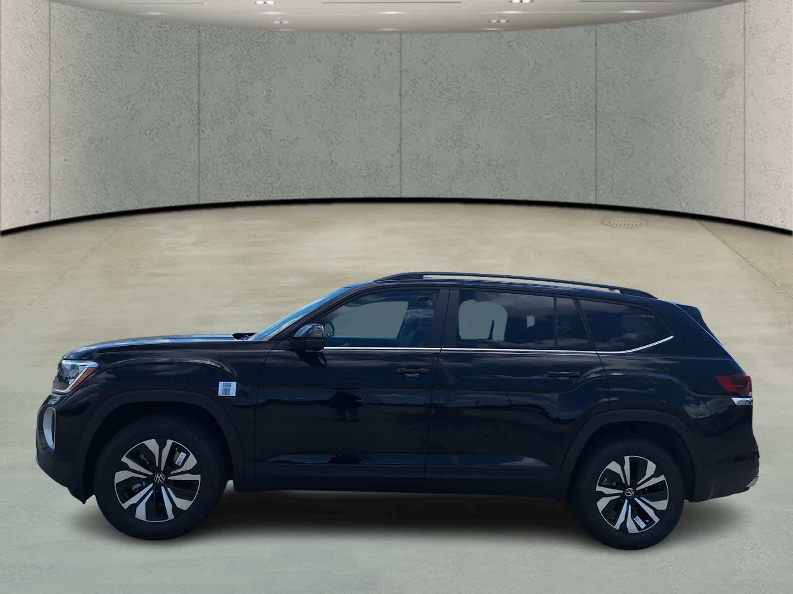 2026 Volkswagen Atlas SE photo 2