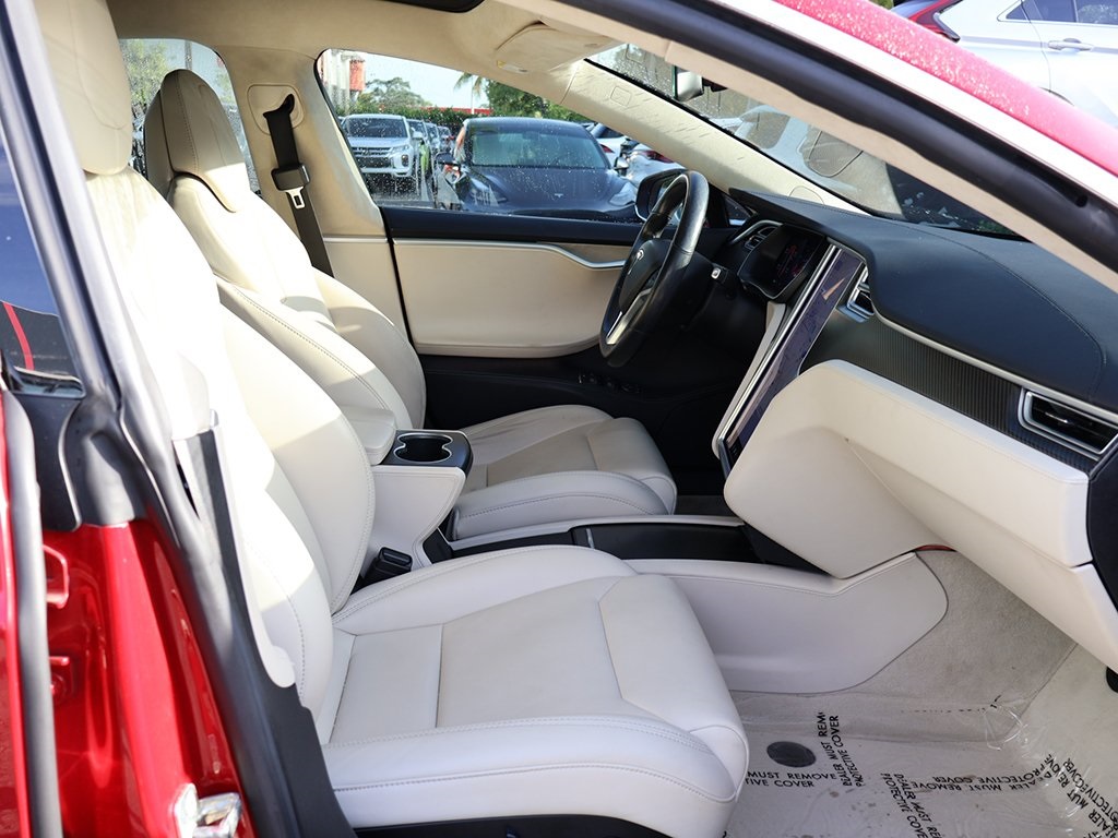 2017 Tesla Model S 75 photo 28