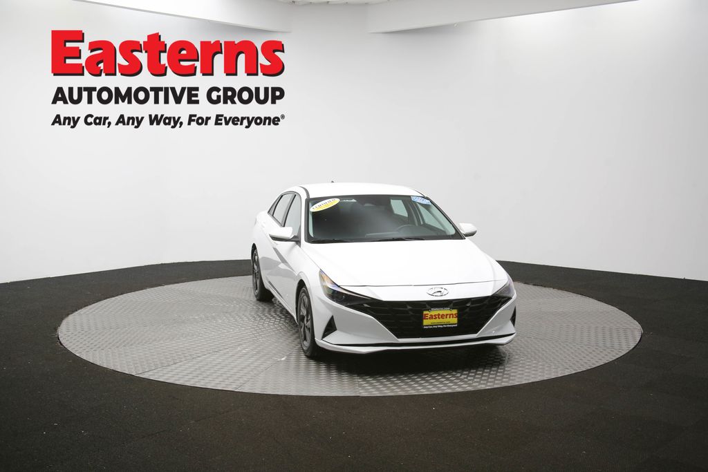 2022 Hyundai Elantra SEL Convenience photo 41