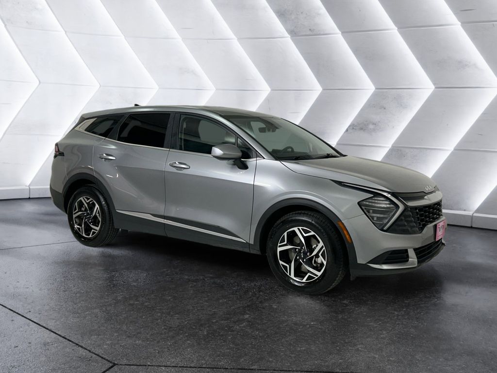 2024 Kia Sportage LX