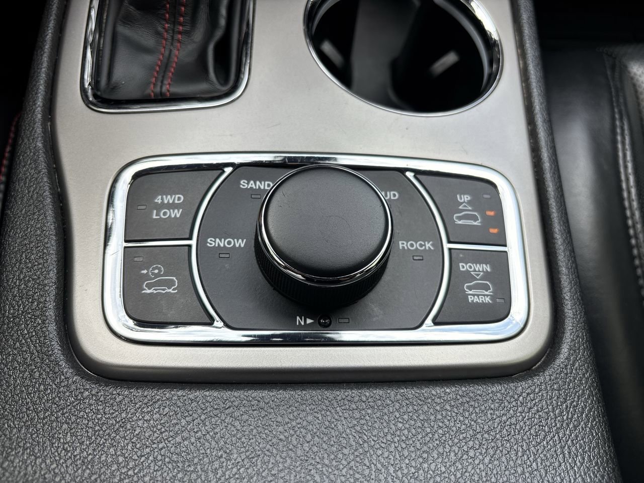 2021 Jeep Grand Cherokee Trailhawk photo 25