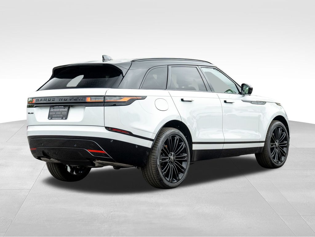 2026 Land Rover Range Rover Velar SE photo 4