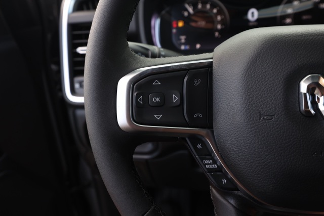 New 2026 Billet Silver Metallic Clear-Coat Exterior Paint RAM Big Horn/Lone Star image 24