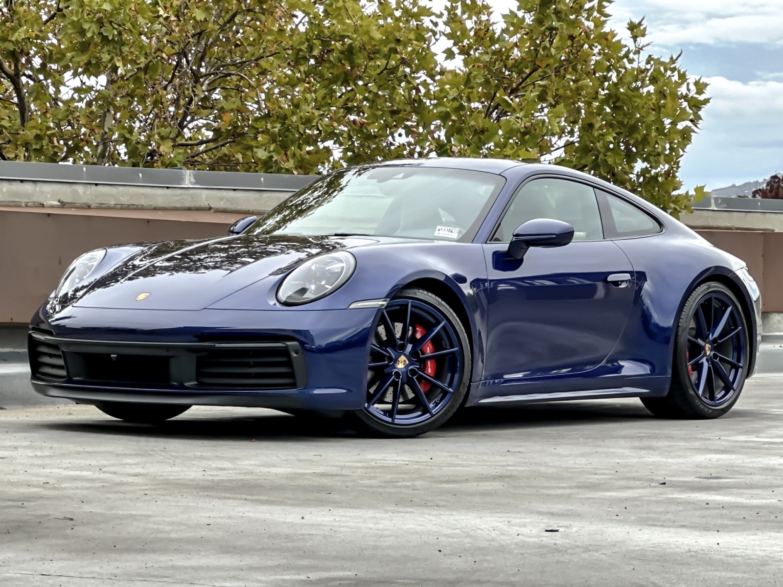 2024 Porsche 911 4S photo 2