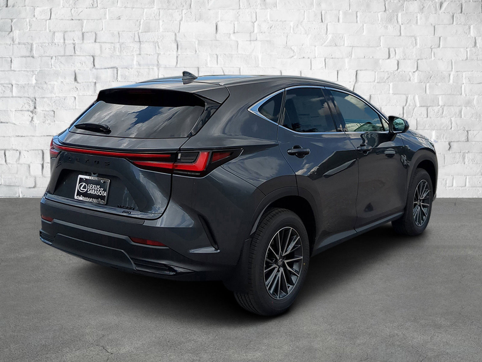 2026 Lexus NX 350 Premium photo 4