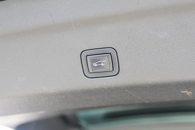 Used 2021 Black GMC AT4 image 12