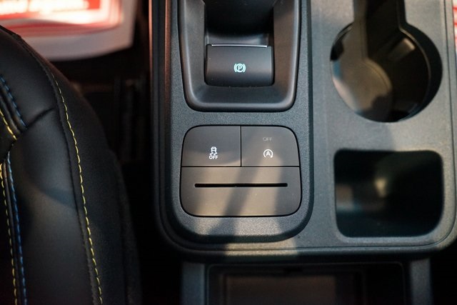 2025 FORD MAVERICK - Image 40