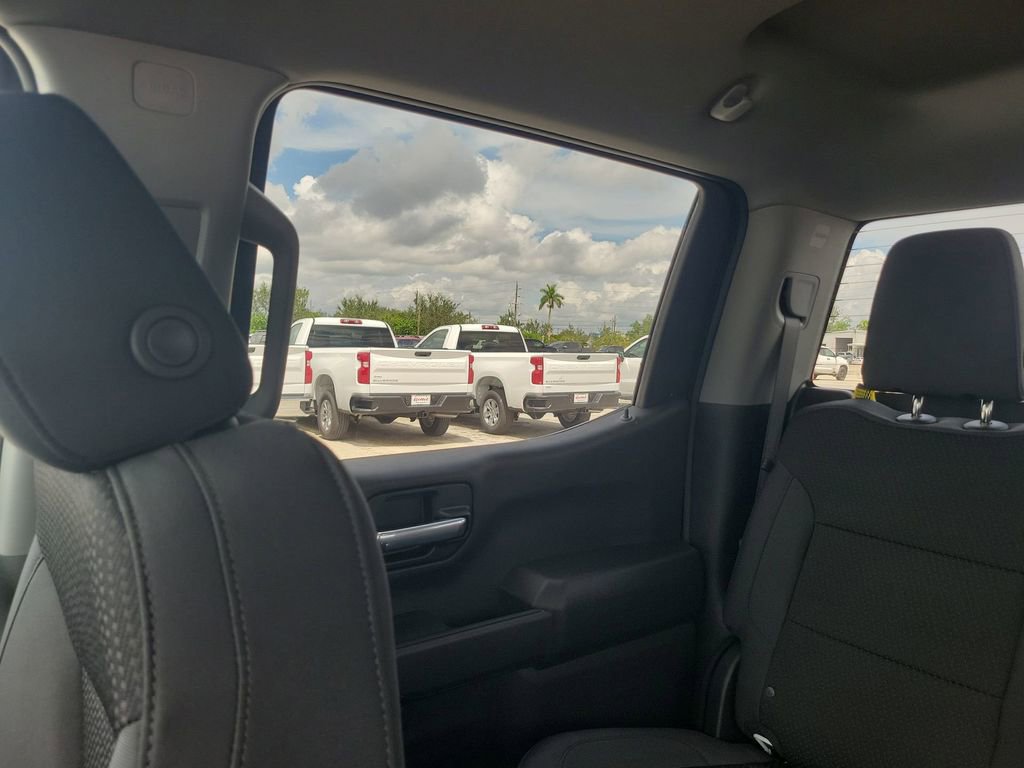 2025 Chevrolet Silverado 1500 photo 12