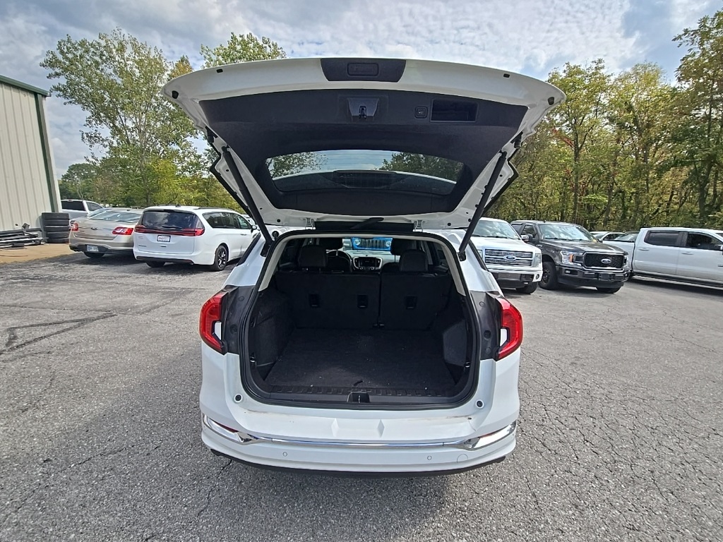 2023 Gmc Terrain Denali photo 17