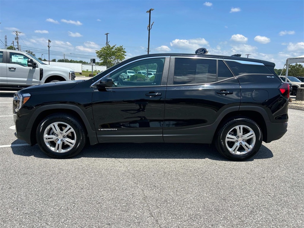 2024 Gmc Terrain SLE photo 7