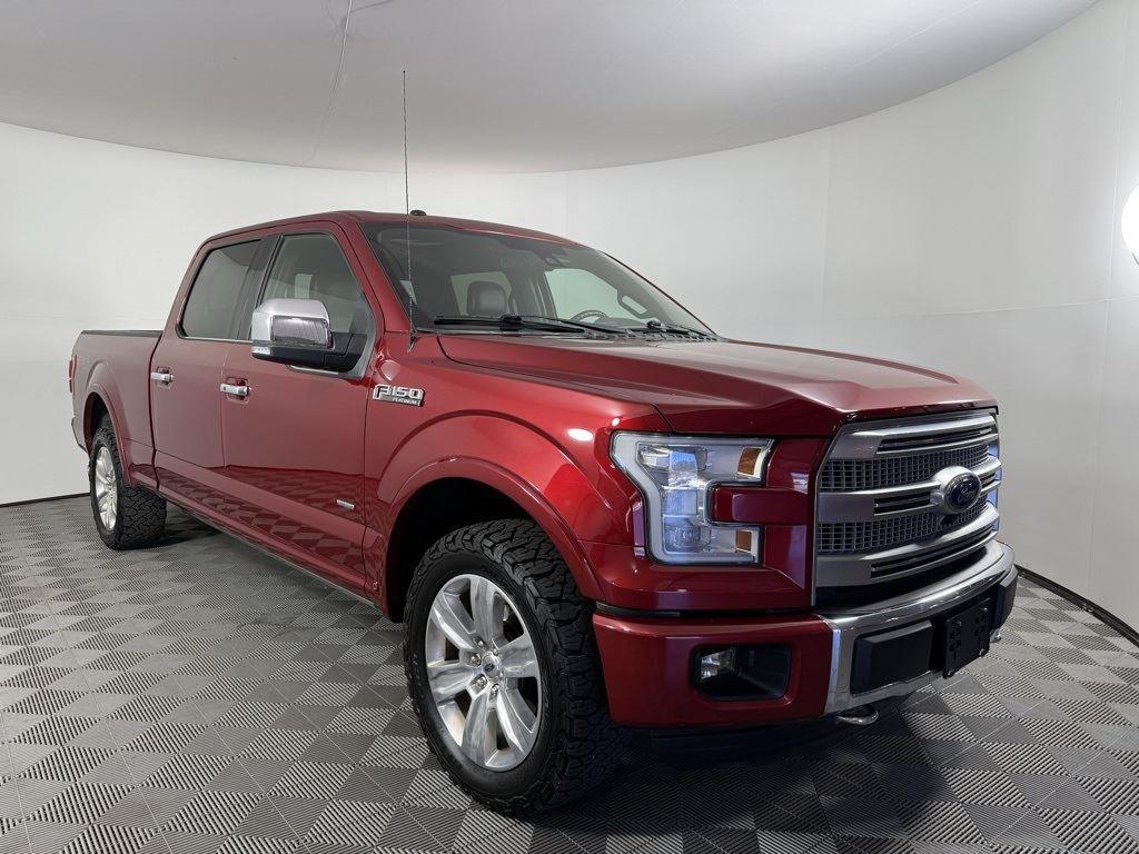2015 Ford F-150 Platinum photo 2
