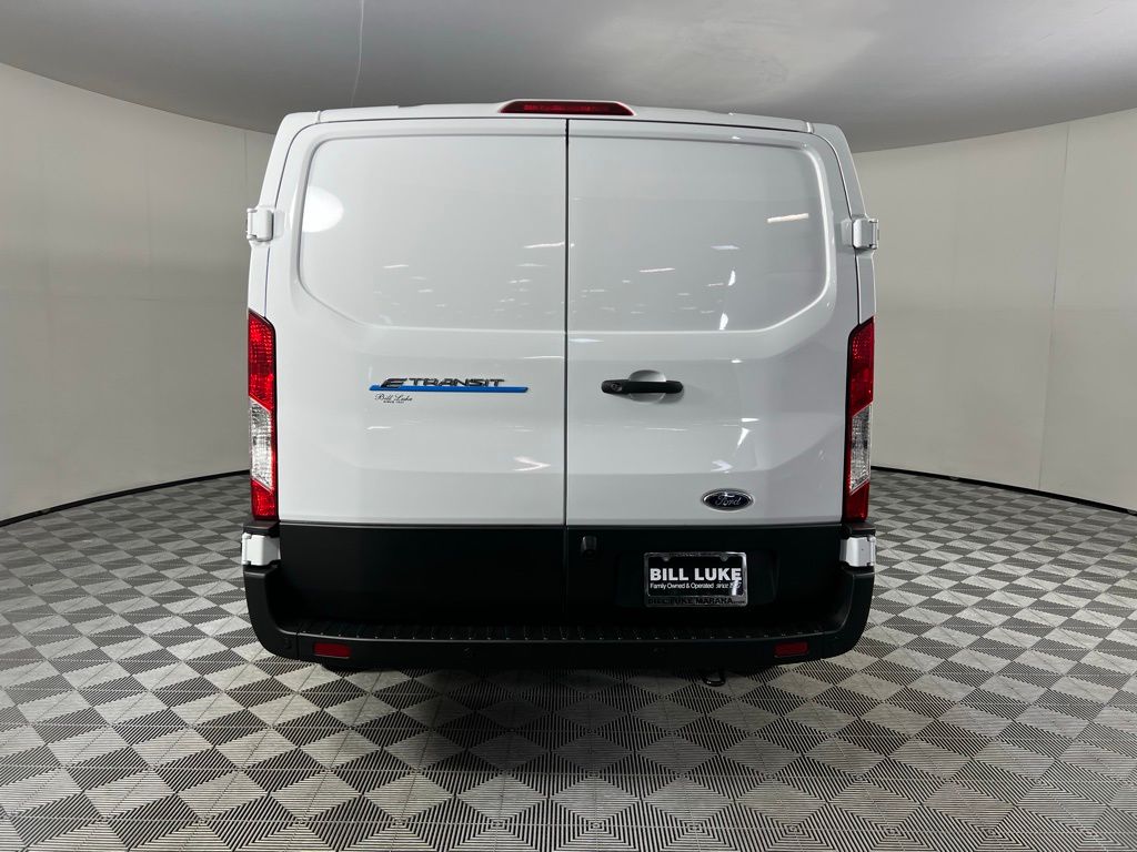 2023 Ford Transit photo 3