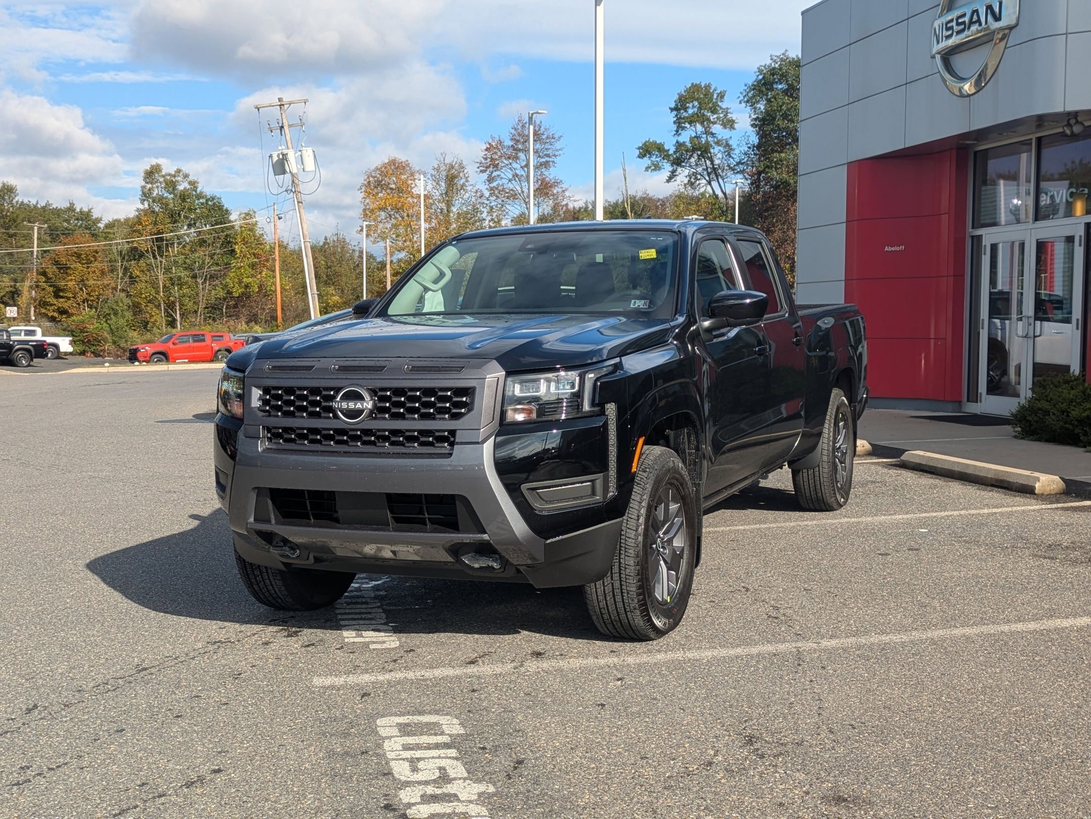 2026 Nissan Frontier SV photo 3