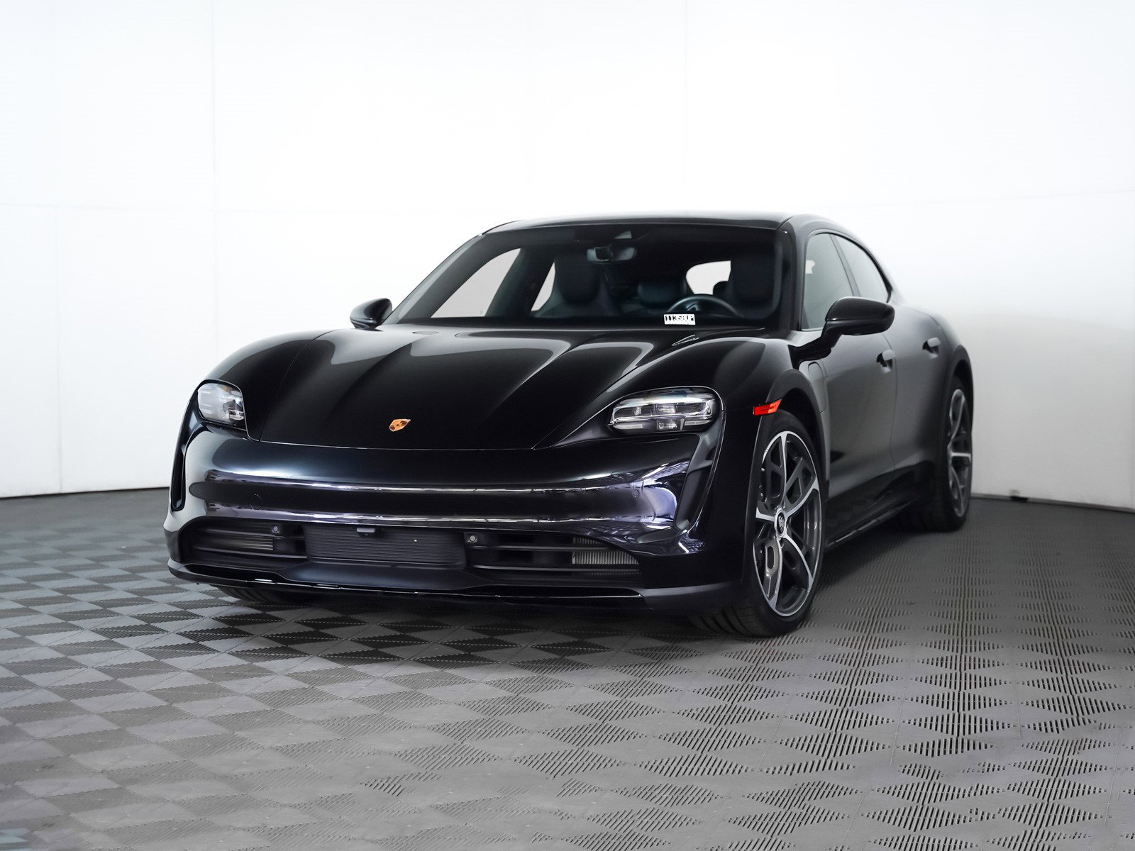 2022 Porsche Taycan Base