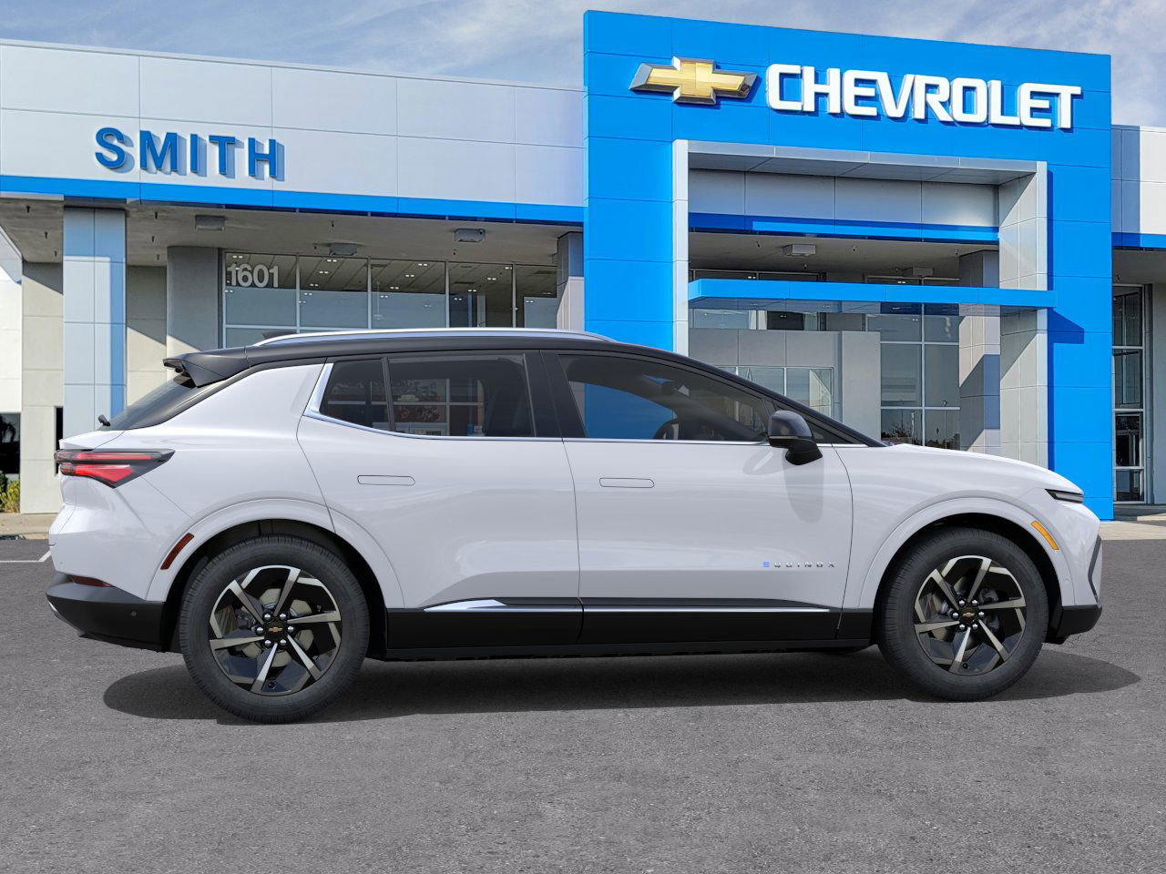 2025 Chevrolet Equinox EV 1LT photo 3