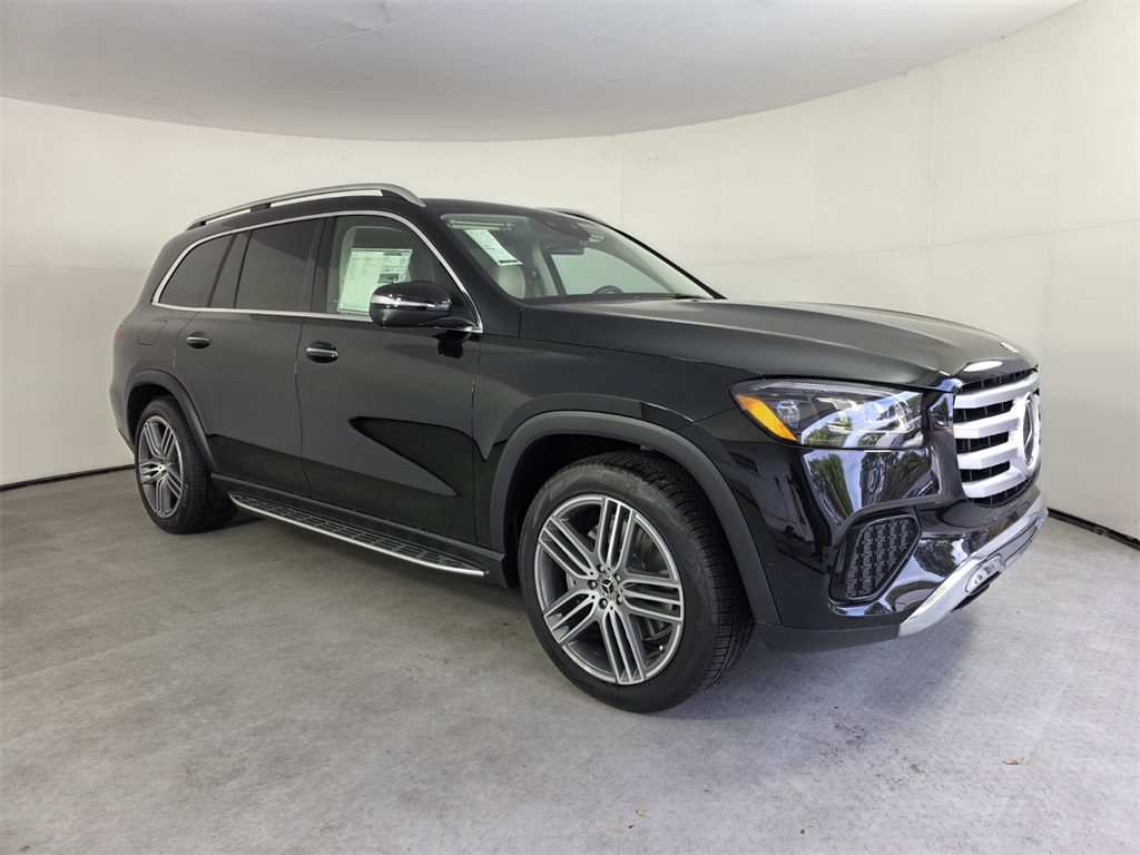 2026 Mercedes-Benz GLS Base's photo