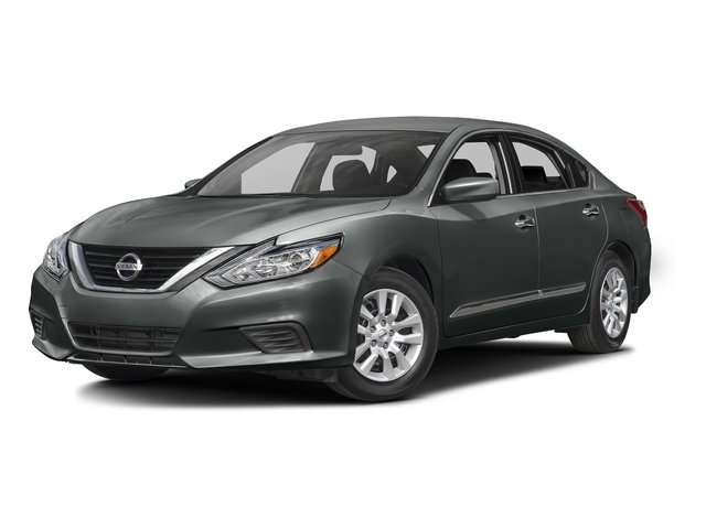 2016 Nissan Altima S's photo
