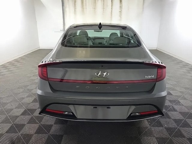 2022 Hyundai Sonata Hybrid Limited photo 3