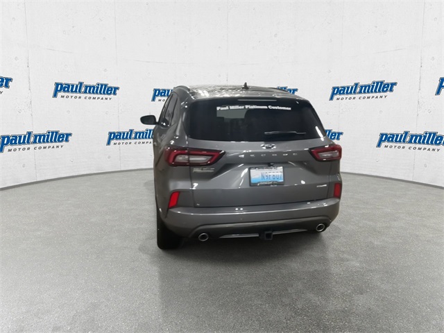 2024 Ford Escape ST-Line Elite photo 9