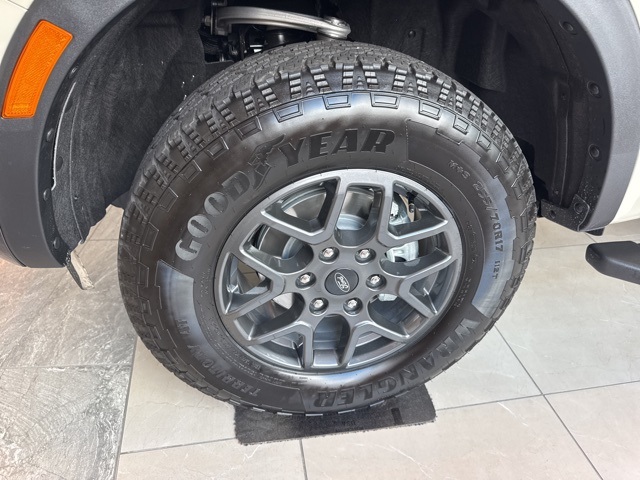 2025 Ford Ranger XLT photo 3