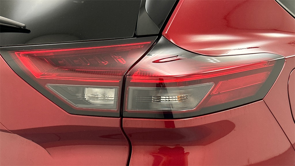 2021 Nissan Rogue SL photo 21
