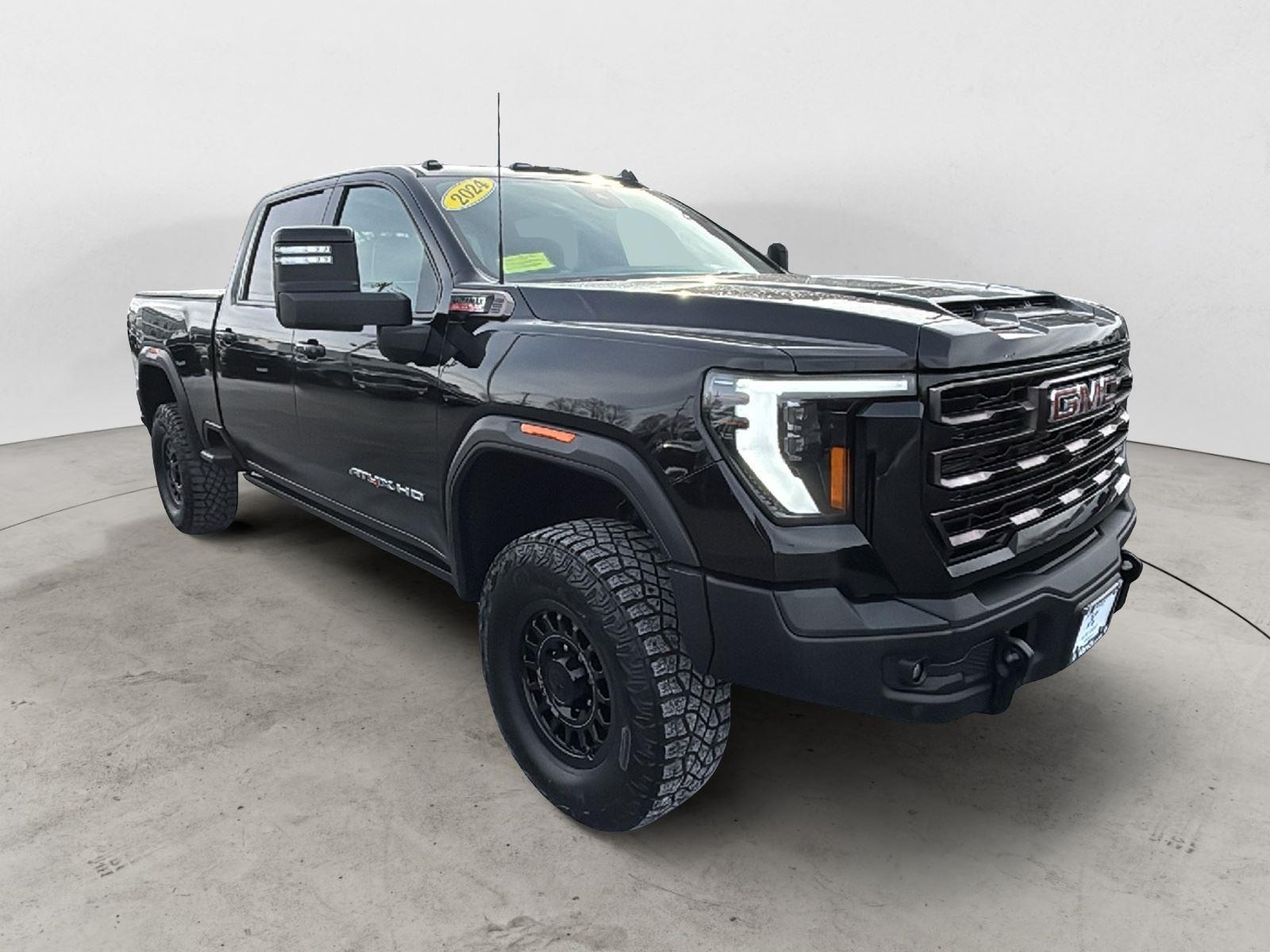 2024 GMC Sierra AT4's photo