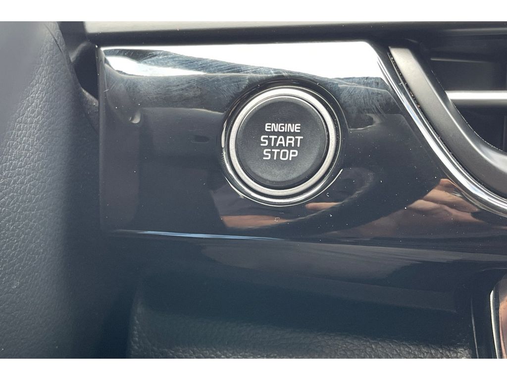 2025 Kia Seltos S photo 28