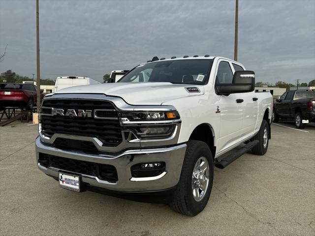 2025 Ram 2500 Tradesman photo 2
