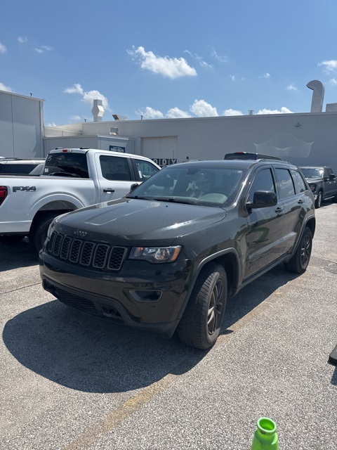 Certified 2016 Jeep Grand Cherokee Laredo with VIN 1C4RJFAGXGC454428 for sale in Valparaiso, IN