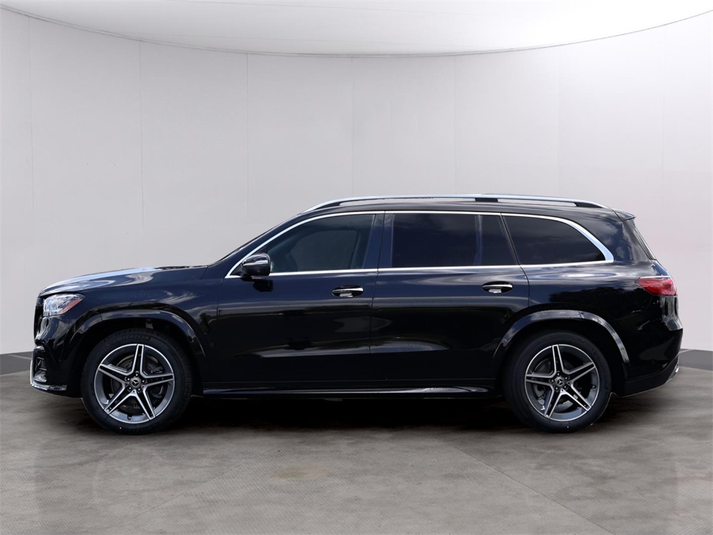 2025 Mercedes Benz GLS 450 4MATIC photo 4