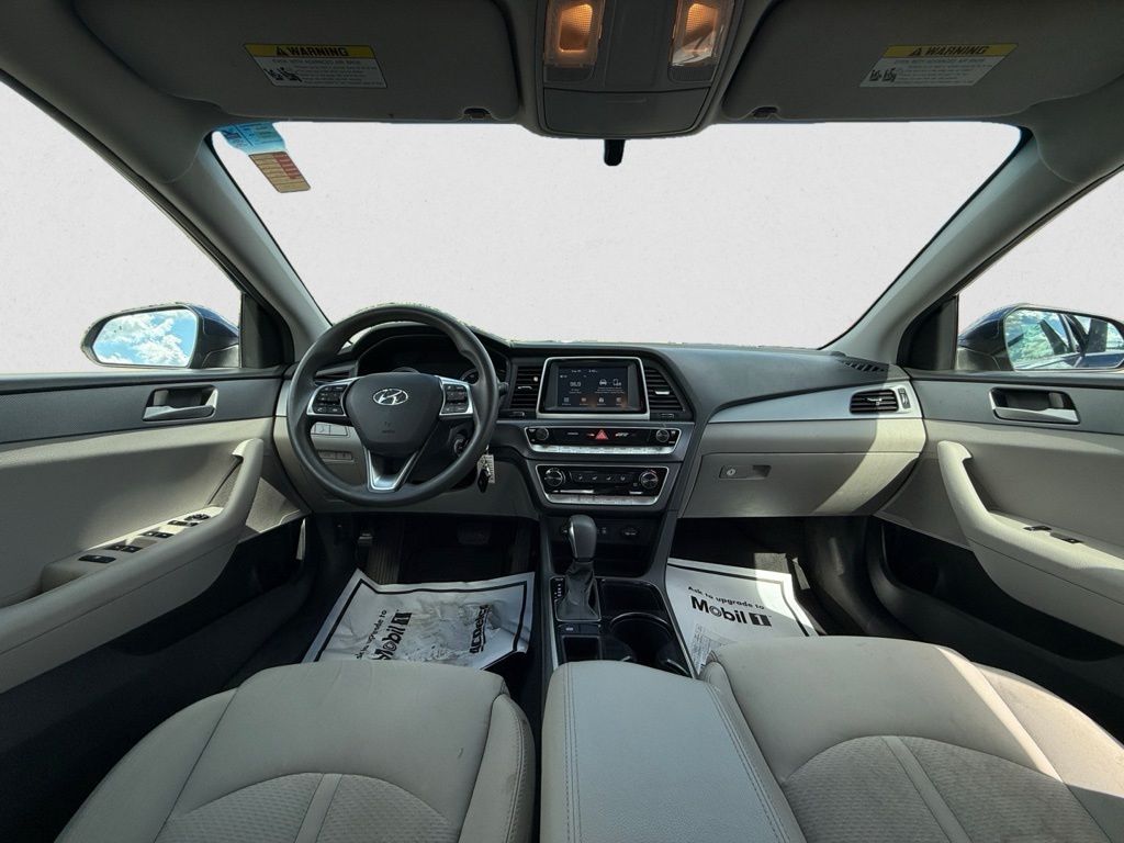 2018 Hyundai Sonata SE photo 12