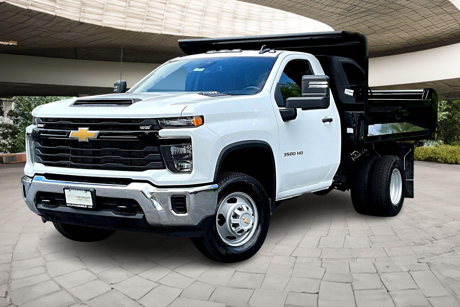 2025 Chevrolet Silverado 3500HD Work Truck's photo