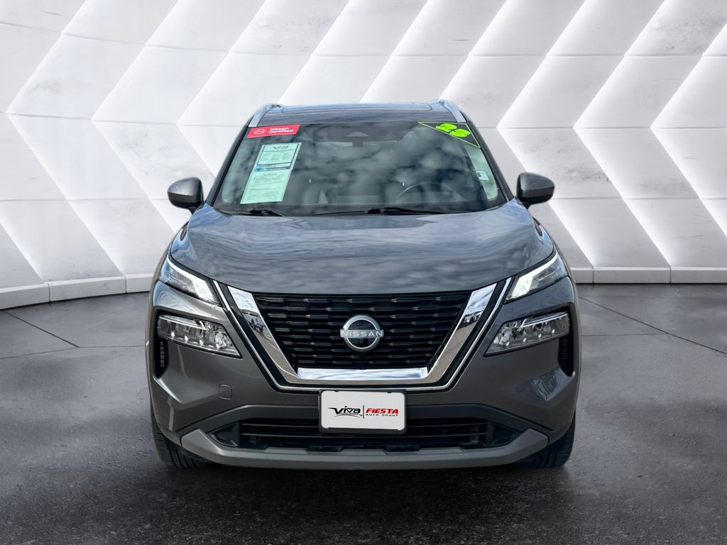 2023 Nissan Rogue SV photo 2