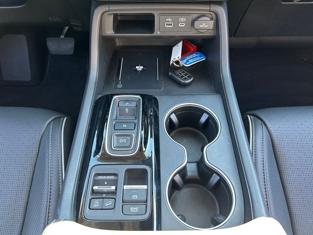 2024 Honda Pilot Elite photo 16