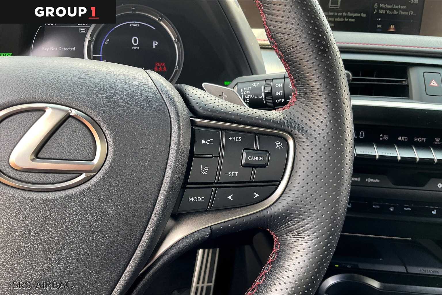 2022 Lexus UX 250h F SPORT photo 42
