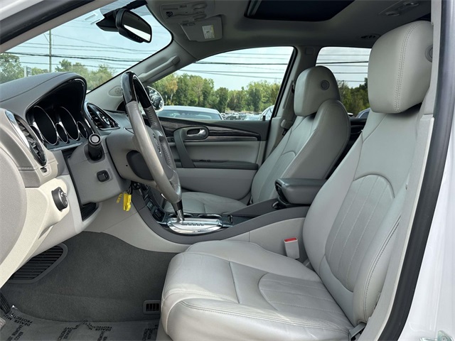 2017 Buick Enclave Premium photo 14
