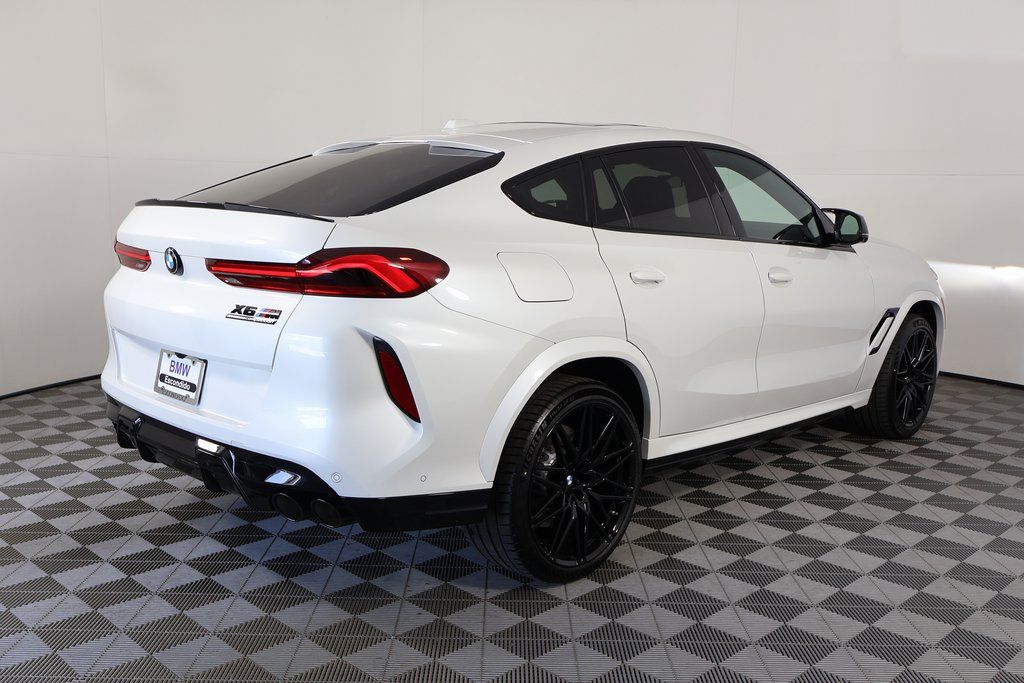 2026 Bmw X6 photo 2