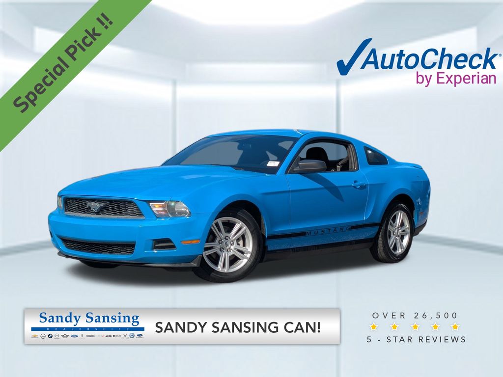 2010 Ford Mustang V6's photo