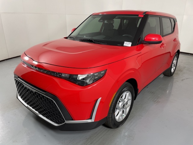 2025 Kia Soul LX photo 4